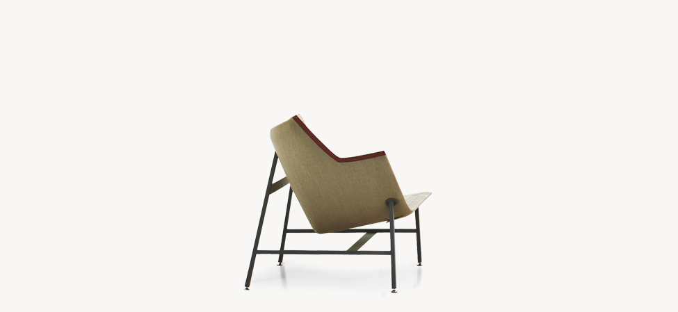 products paper PLANE MOROSO POLTRONA.. 1 products paper PLANE MOROSO POLTRONA.. 1