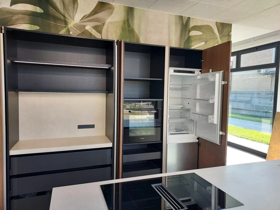 cucina con isola binova bluna wood line imp rovere tabacco 382255 l cucina con isola binova bluna wood line imp rovere tabacco 382255 l