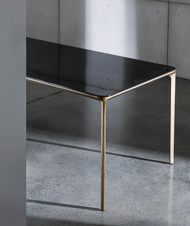 sovet table slim